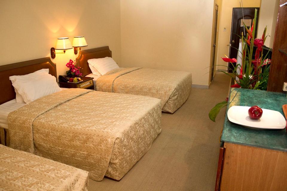 Savannah Hotel & Casino Παραμαρίμπο Δωμάτιο φωτογραφία