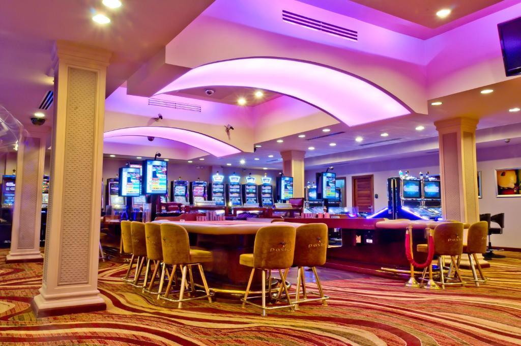 Savannah Hotel & Casino Παραμαρίμπο Εξωτερικό φωτογραφία
